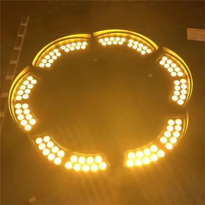 温かい白いLEDスポットライトであなたの公園を照らす 屋外太陽のハグツリーライト