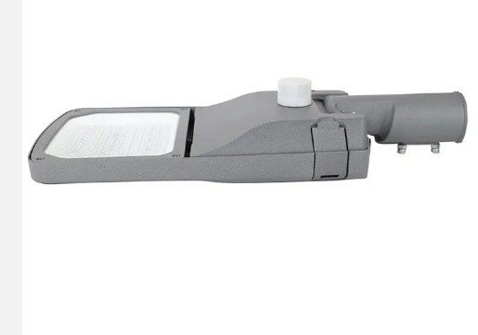 屋外路灯 LED路灯 高照明効率とIP65防水
