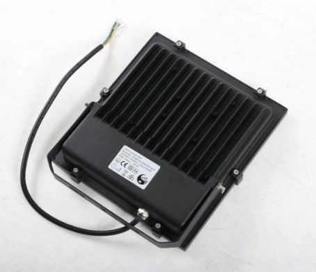 防水プロジェクター 50W 100W 150W 部品 13000lm の LED 洪水照明