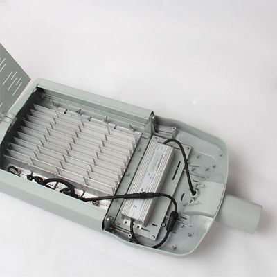 5- パーソナライズされたIP66道路プロジェクト照明 100W 150W 200W 250W 330W LED路灯